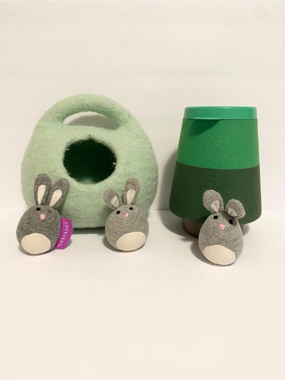 Lovevery Bunnies In A Felt Burrow Babbler + Fuzzy Bug Shrub Toddler Baby Toy